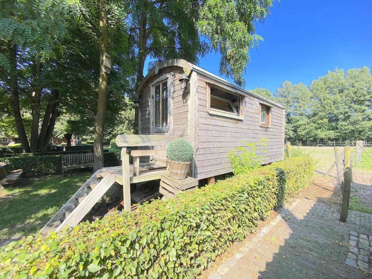 Pipowagen Het Oventje Villa Zeeland Bagian luar foto