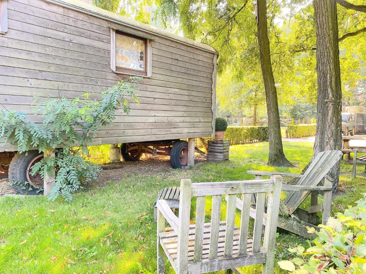 Pipowagen Het Oventje Villa Zeeland Bagian luar foto