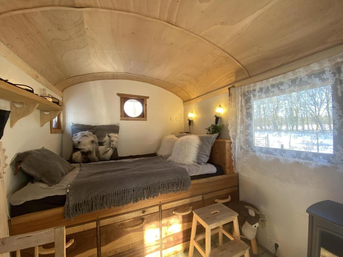 Pipowagen Het Oventje Villa Zeeland Bagian luar foto